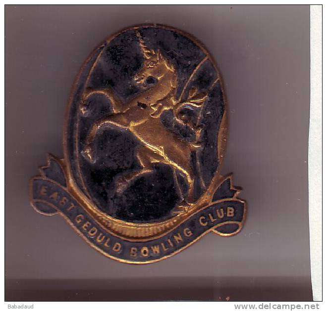 SOUTH AFRICA : EAST GEDULD BOWLING CLUB lapel badge, METAL ART, PRETORIA (maker) unicorn motif