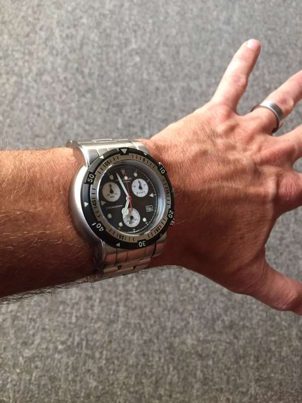 **R14 000.00 @ RETAIL** CX SWISS MILITARY®  "SEA WOLF" 1000m SW I CHRONOGRAPH WATCH