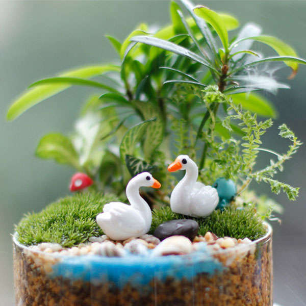 Mini Resin White Swan Garden Micro Landscape DIY Decorations
