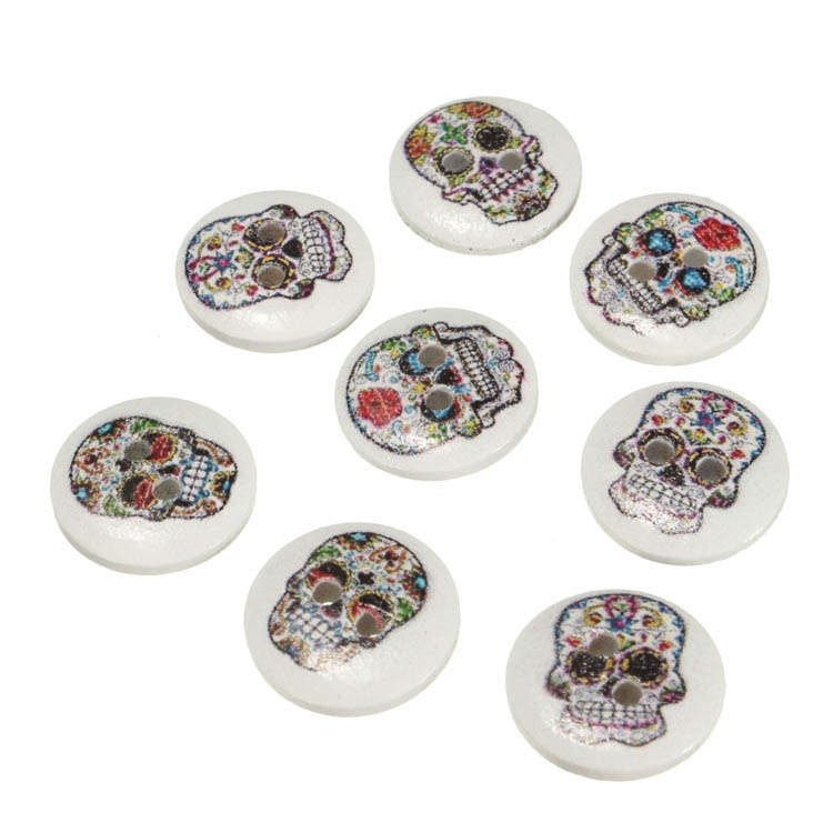 skull sewing button