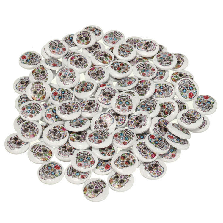 skull sewing button