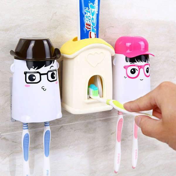 Cartoon Automatic Toothpaste Dispenser Family Gargle Toothbrush Holder
