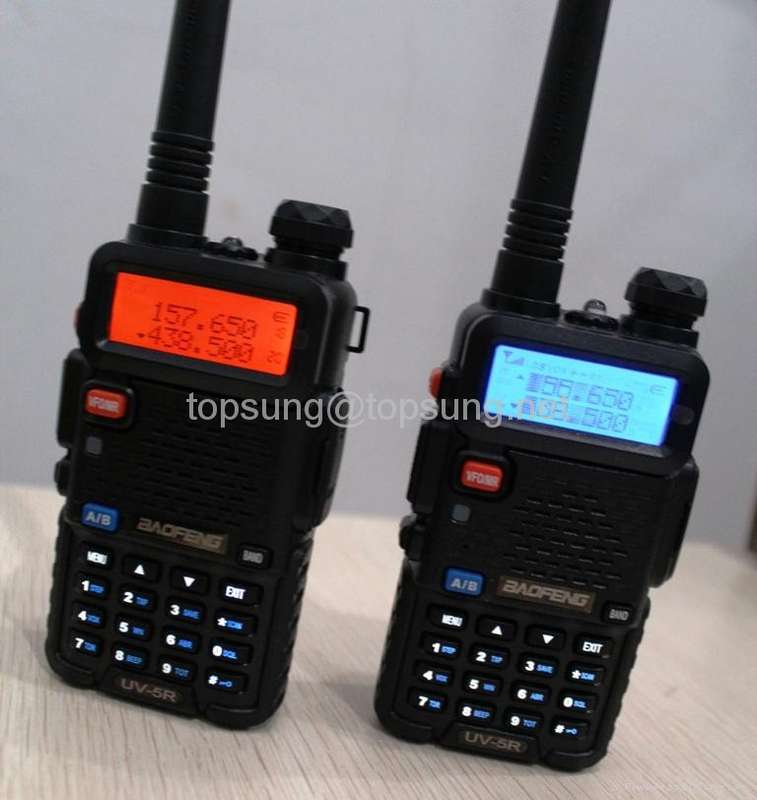 1x BAOFENG PORTABLE TWO-WAY RADIO COMPLETE KIT