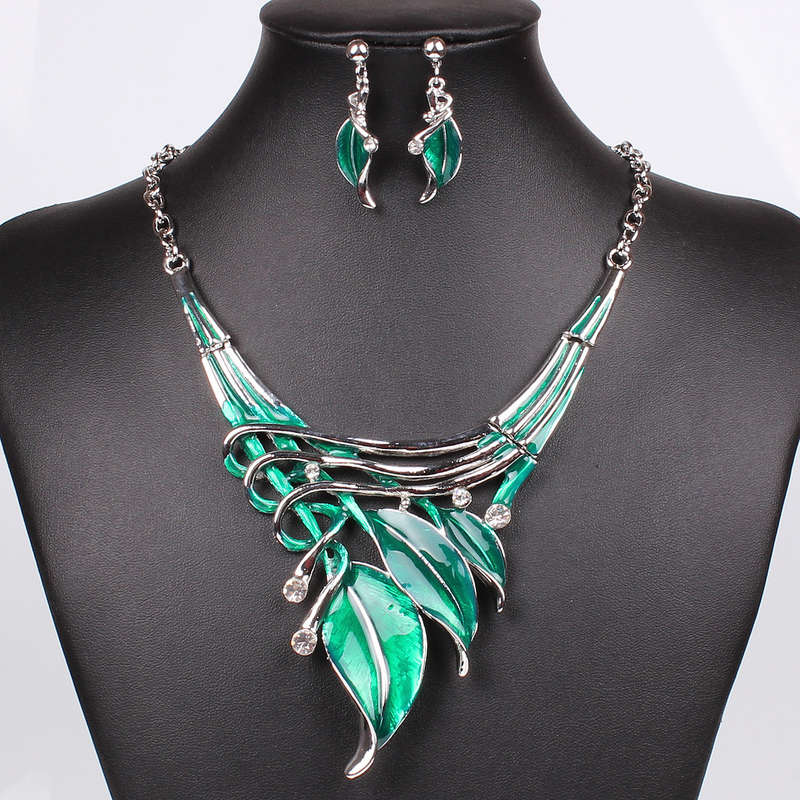 European Leaves Enamel Inlay Crystal Necklace Earrings Jewelry Set