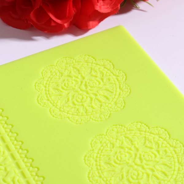 silicone cake mold