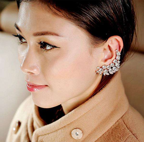 Rhinestone Leaf Ear Cuff