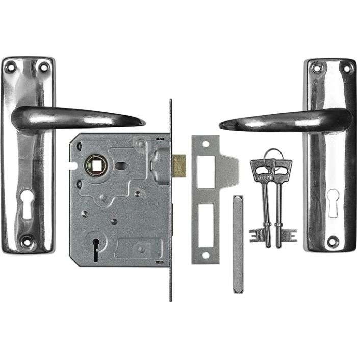 ChamberValue Chrome Plated Keyhole Naples Lever Handle On Backplate 4 Lever