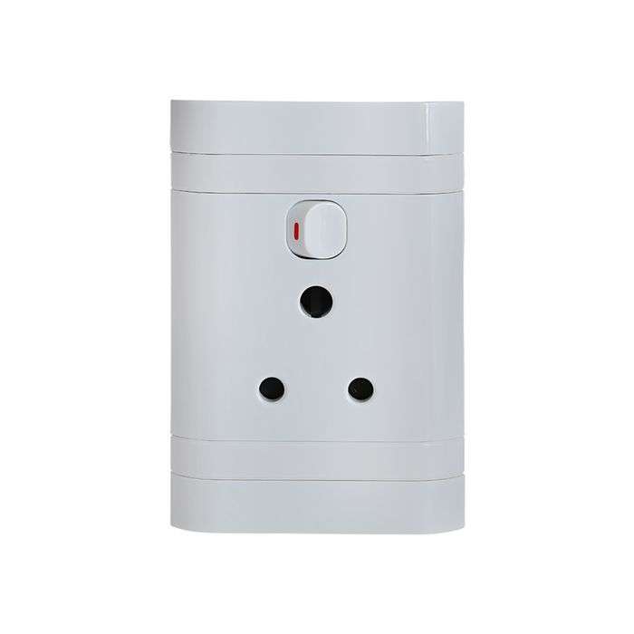 Lesco White Single RSA Wall Socket 2x4