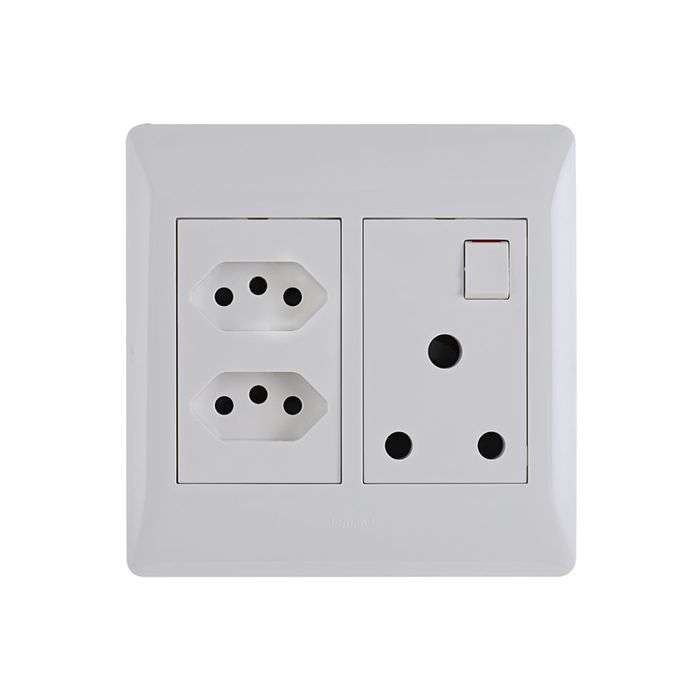 Legrand Ysalis White 2 New RSA & 1 RSA Wall Socket 4x4