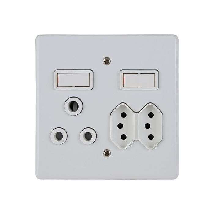 Crabtree Classic 2 New RSA & 1 RSA Wall Socket 4x4