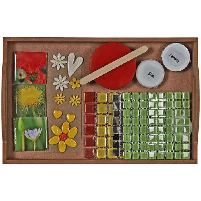 The Clay Club Small DIY Mosaic Tray Kit 280 x 180mm