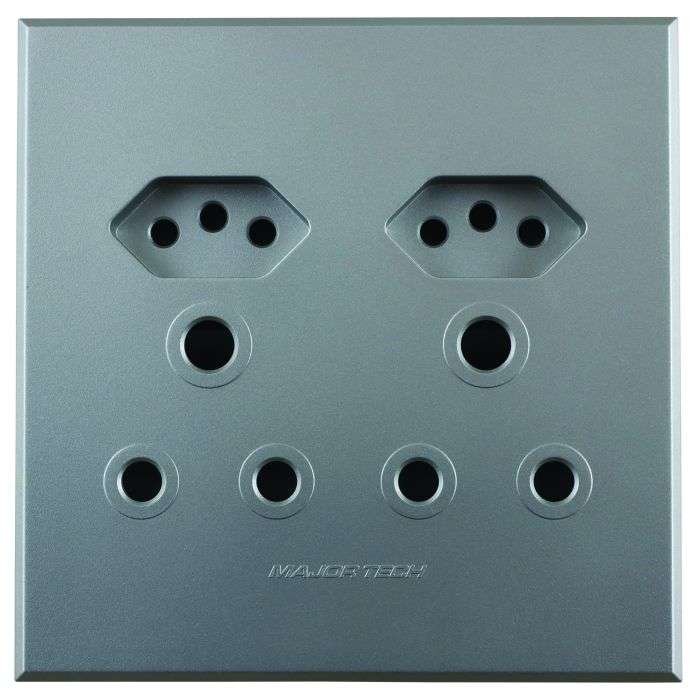 Veti 3 Titanium 2 New RSA & 2 RSA Wall Socket 4x4