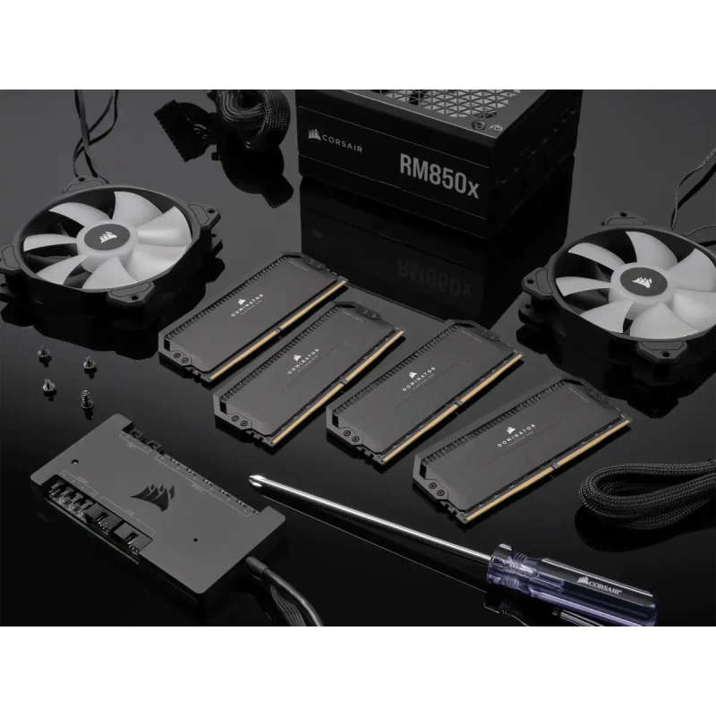 CORSAIR DOMINATOR RGB DDR5 32GB (2 x 16GB) DDR5 6400 CL32-40-40-84 1.40V Intel XMP - BLACK