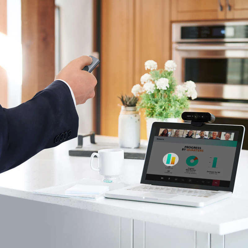 LOGITECH SLATE SPOTLIGHT PRESENTATION REMOTE