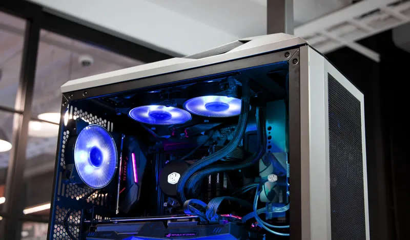 Cooler Master Rgb Led Controller Software Controlled Magnetic 4 Port (Expandable With Splitter Cable