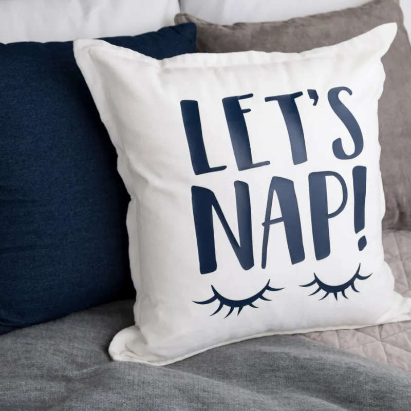 2009347 - Cricut Everyday Iron On Navy 1.5M