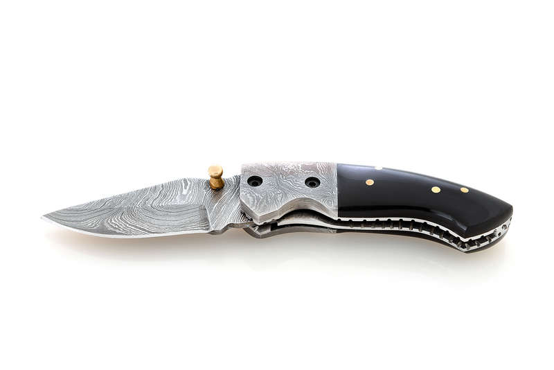 Buffalo Horn - Folding Knife - Leather Sheath
