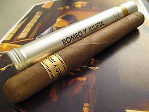 Dominican Romeo y Julieta