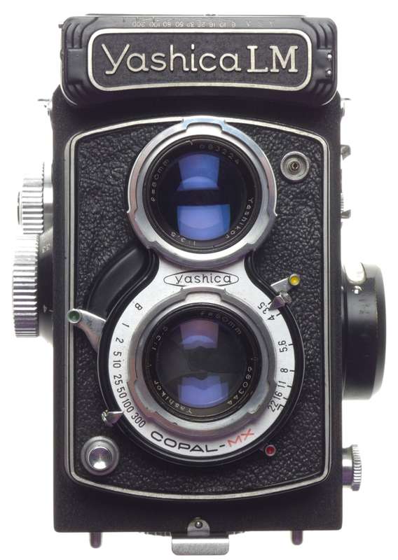 Yashica LM film camera TLR Yashicor 3.5 f=80mm lens COPAL MX shutter - Yashica