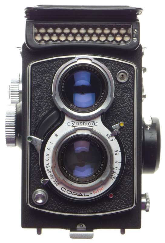 Yashica LM film camera TLR Yashicor 3.5 f=80mm lens COPAL MX shutter - Yashica
