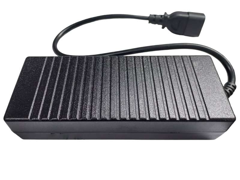 EF036F Easton - Regulated Power Supply  Universal  48 Volts  3 Amps .Input 100-240V AC