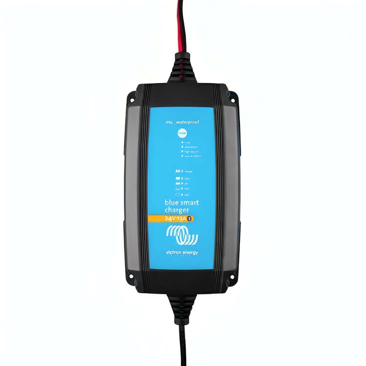 EC062 Victron Energy - Blue Smart Intelligent Battery  Charger 24 Volts 13Amps IP22