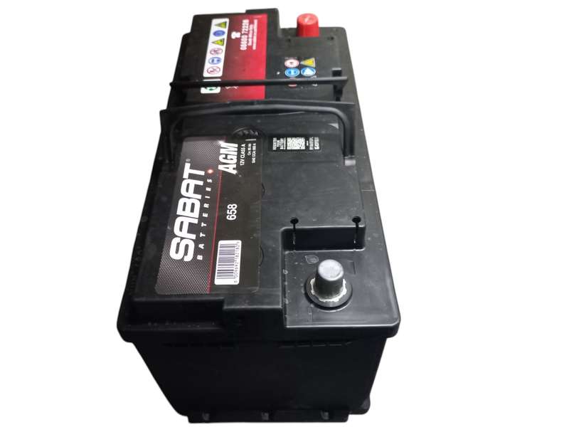 BB035  Sabat 658 - AGM Battery  12 Volt 95 Ah with OLD Battery. Plus R350 without Old Battery