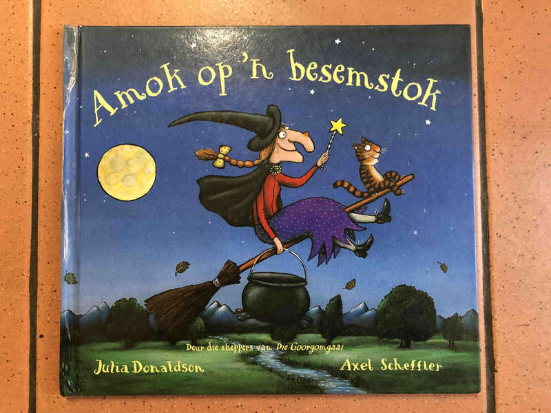 Amok op 'n besemstok