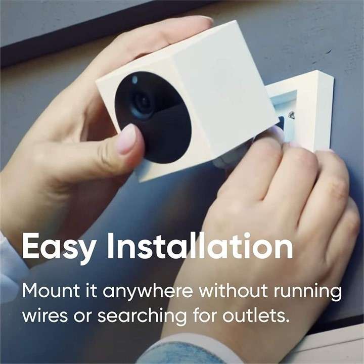 Wyze Cam Outdoor V2 Starter Bundle (Includes Base Station + 1 camera)