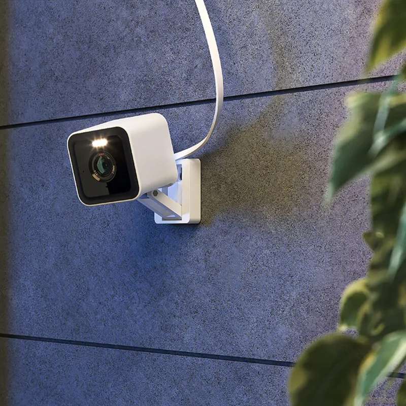 Wyze Cam v3 Pro - 2K Resolution / IP65 / Two-way Audio/ MicroSD Ready - With Edge AI
