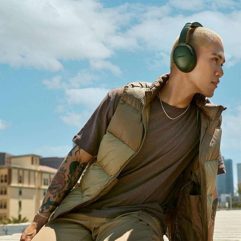 Bose QuietComfort Wireless Noise Cancelling Headphones - Bluetooth Over Ear Headphones with Up To...