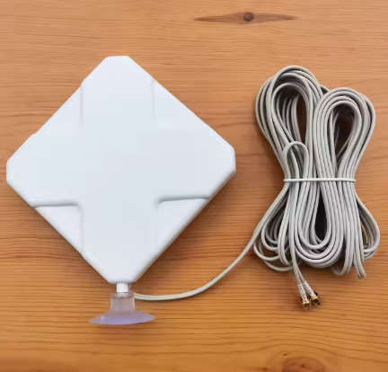W435 High Gain 4G / 3G LTE Antenna Indoor Signal Amplifier with 12 dbi range