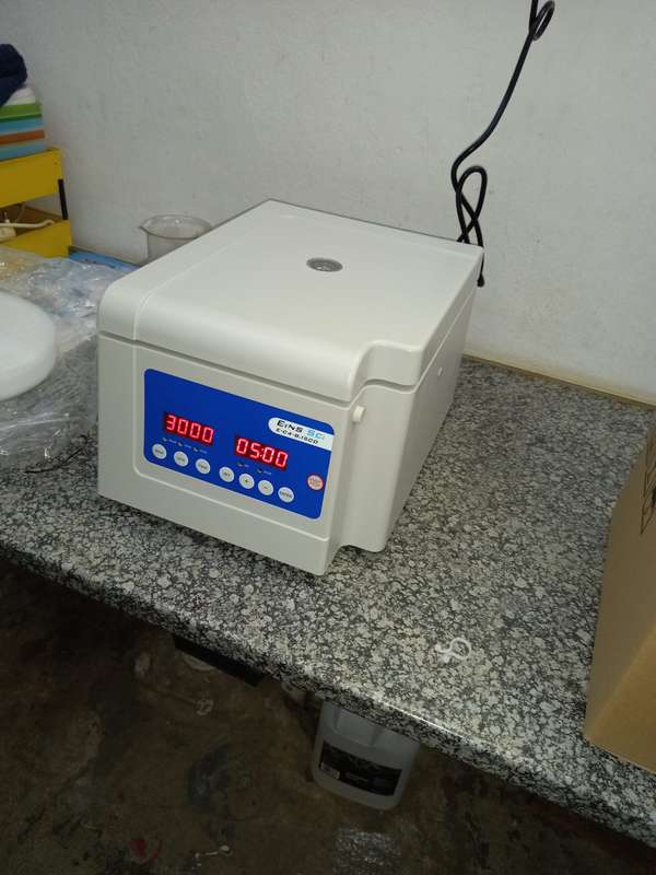 Digital Clinical Centrifuge
