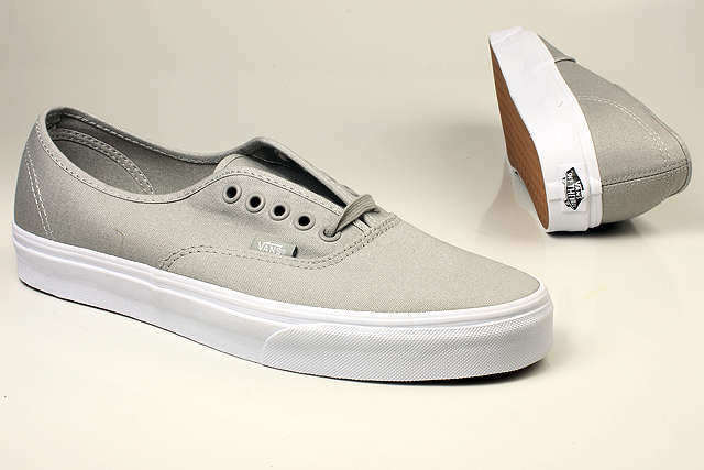 VANS - AUTHENTIC VN-0W4NDIT