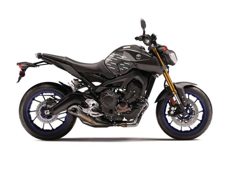 StompGrip - Yamaha MT-09 (13-16) - Traction Tank Kit - Transparent
