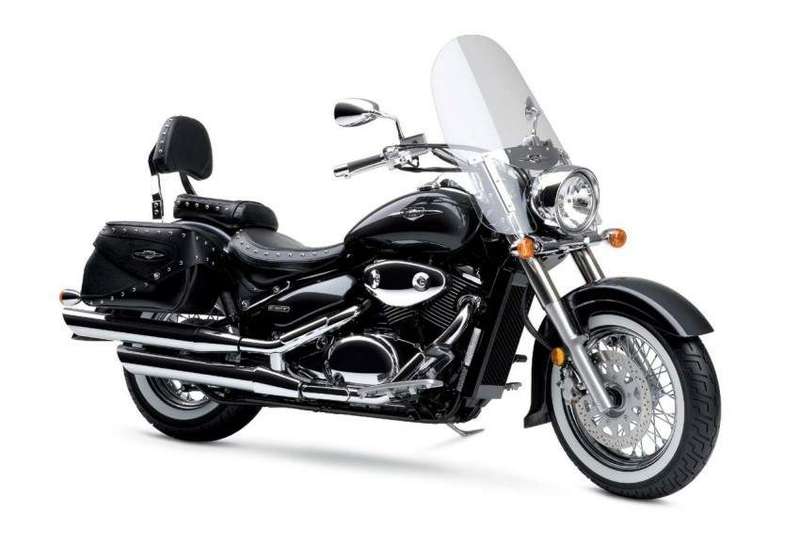 Suzuki Boulevard VZ800 (C50)