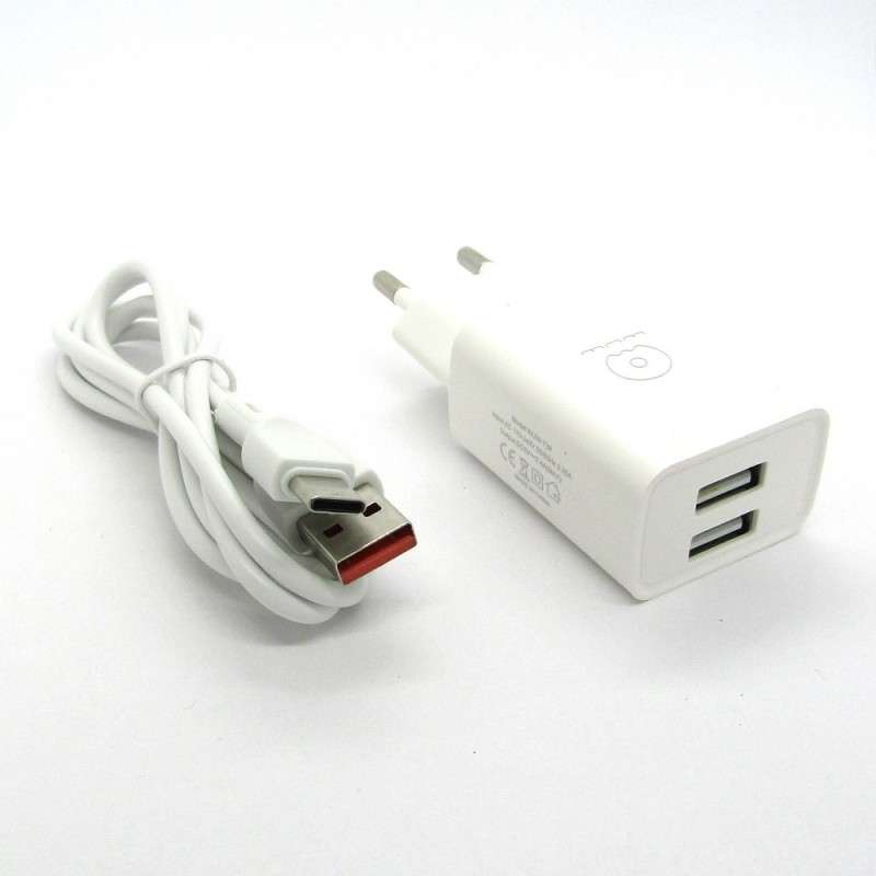 WUW-T38  2USB 2,4A TYPE-C Connection