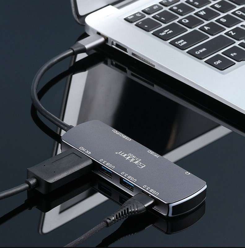 Earldom W20 8 in 1 USB Hub to Type-C Plug and Play