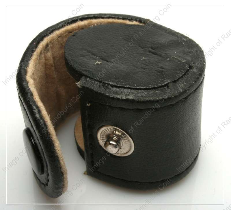 Leather_Case_for_Loupe_Magnifying_Glass