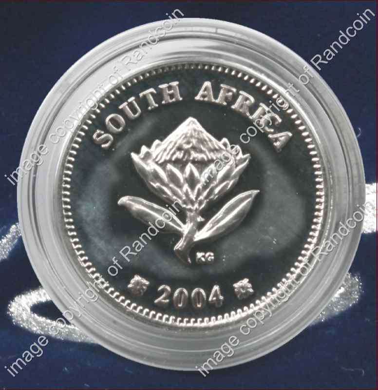 2004_Silver_2_Half_cent_Owl_velvet_coin_ob