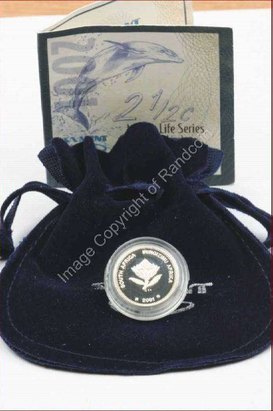 2001_Silver_2_Half_cent_Dolphin_velvet_ob