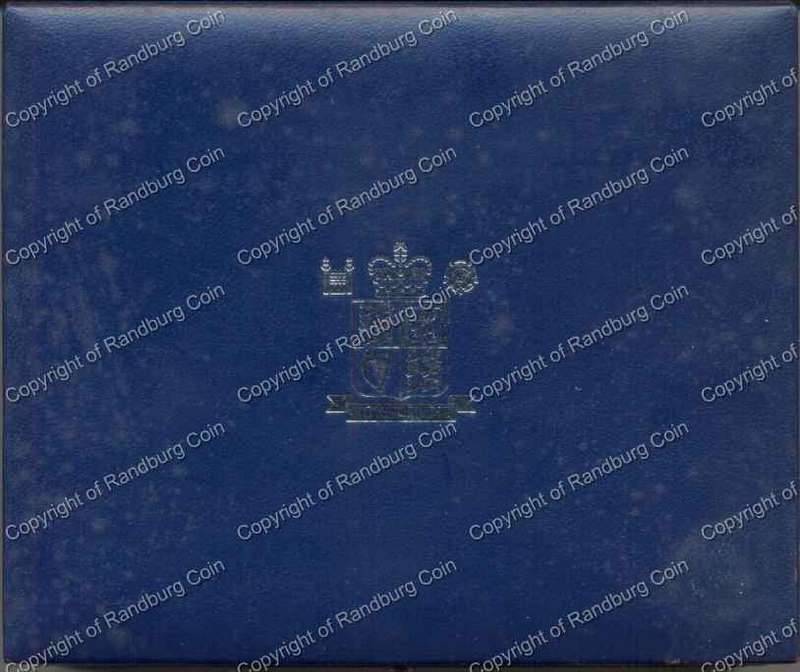Great_Britain_2000-2002_Proof_5_pound_Set _Box.jpg