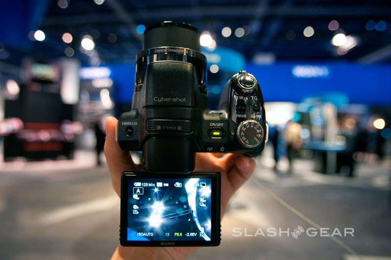 http://www.slashgear.com/wp-content/uploads/2009/03/sony-cyber-shot-hx1-04.jpg