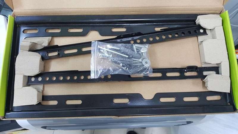 [PROMO!!] 26' - 55' LED LCD PDP TV WALL MOUNT BRACKET WITH WATER LEVEL