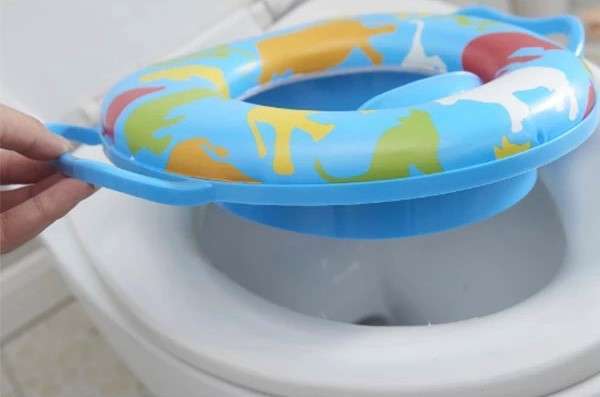 Potty Training Seat for Boys and Girls With Handles