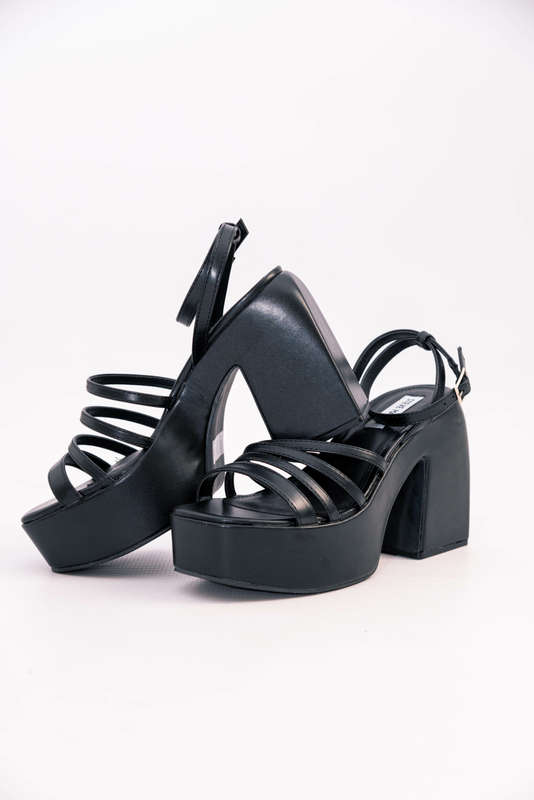 Steve Madden Cline Chunky Platform Strappy Sandals