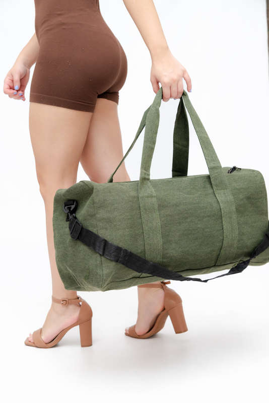 The Senza® Large Canvas Military Luggage Duffle Sports Bag