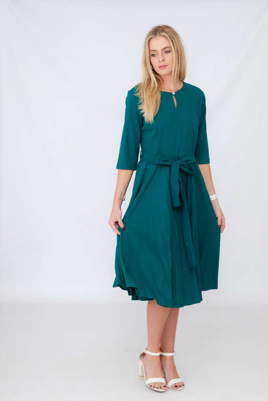 Elina Classic Belted Pleated Midi Dress Emerald