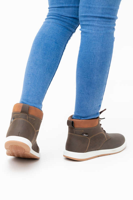 G.H Bass &amp; Co Sneaker Boots Lace Up