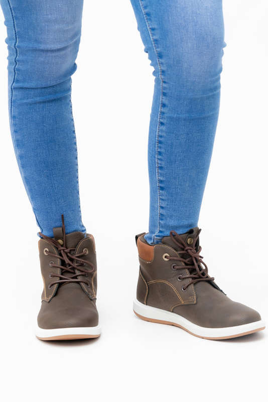 G.H Bass &amp; Co Sneaker Boots Lace Up